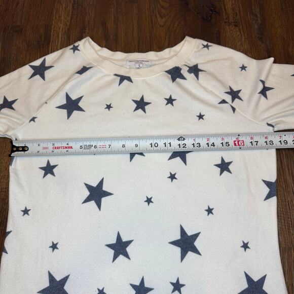 Grayson Threads SMALL cream sweatshirt tee with blue stars soft and stretchy - Picture 3 of 8
